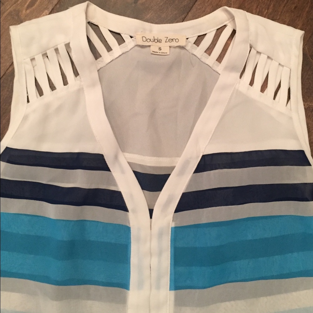 Striped top - Picture 2 of 2